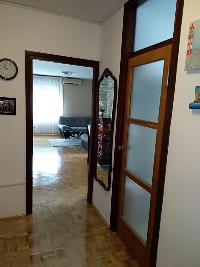 Apartman Matea Appartement Zadar Buitenkant foto