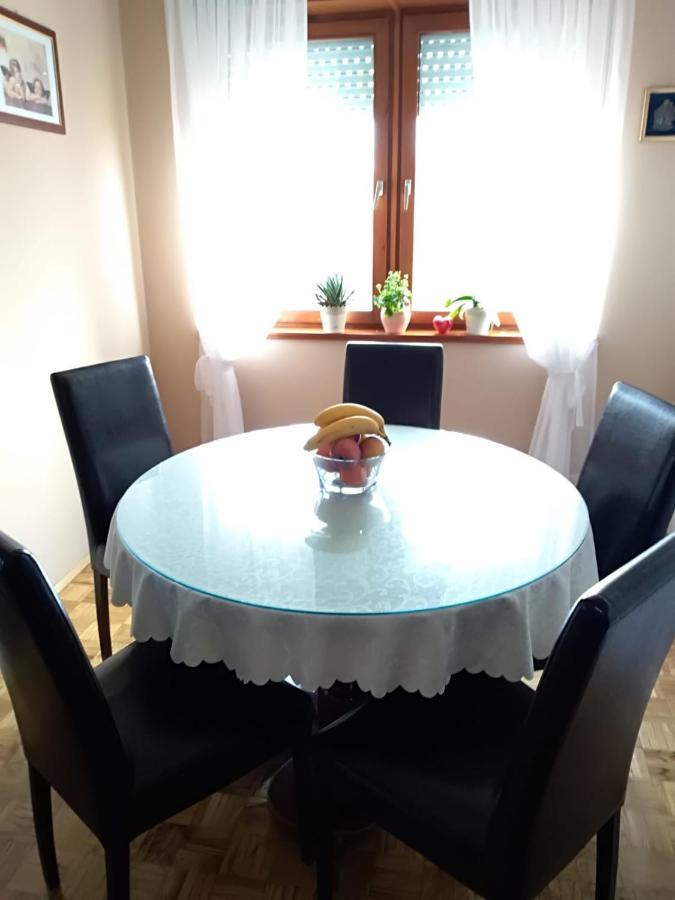 Apartman Matea Appartement Zadar Buitenkant foto