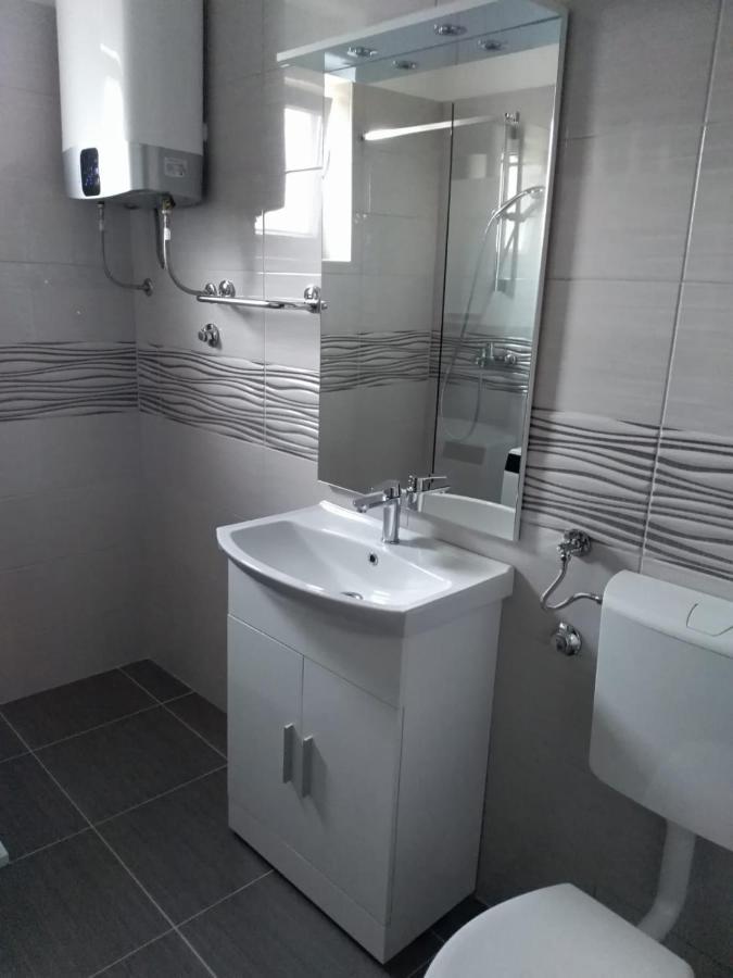 Apartman Matea Appartement Zadar Buitenkant foto