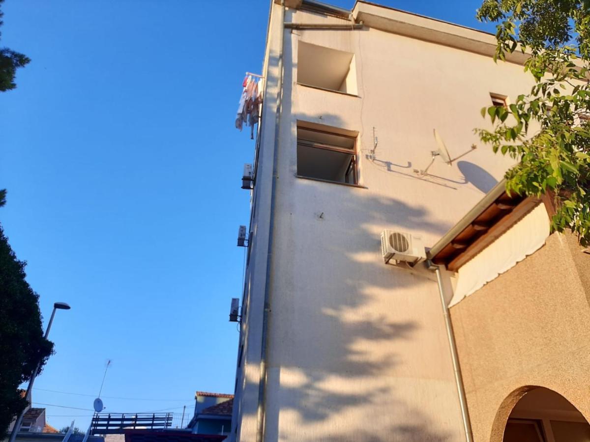 Apartman Matea Appartement Zadar Buitenkant foto