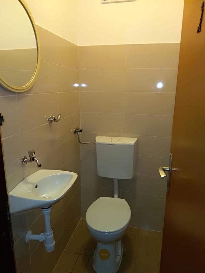 Apartman Matea Appartement Zadar Buitenkant foto